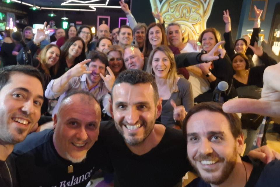 Con invitados