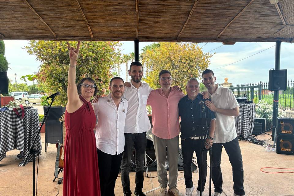 Con los novios