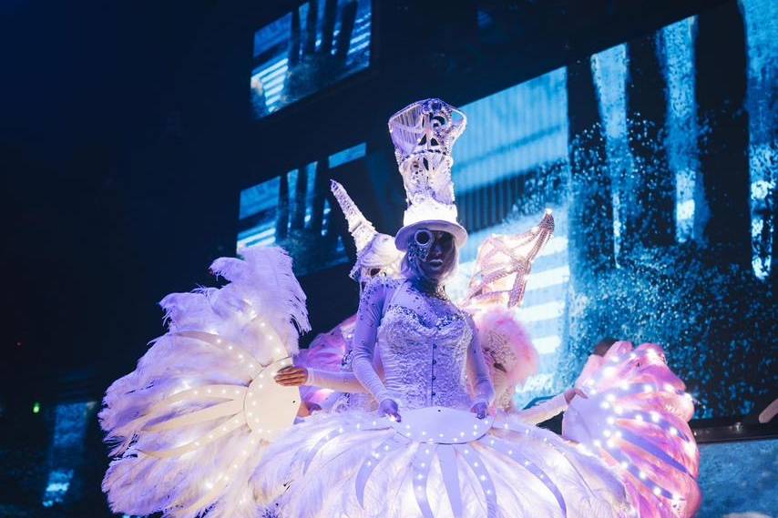 Perfomance Paris Blanco