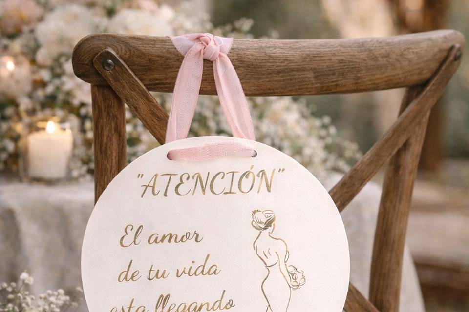 Cartel llega la novia