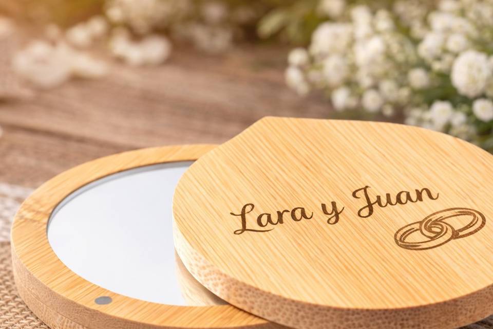 Espejo con tapa