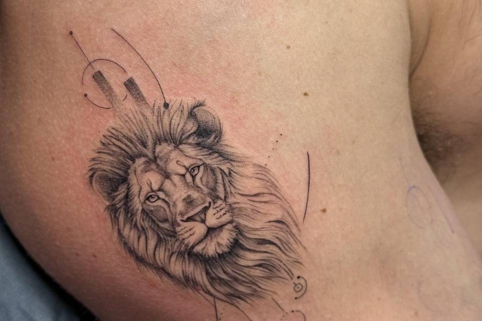 Ink Queen Tattoo