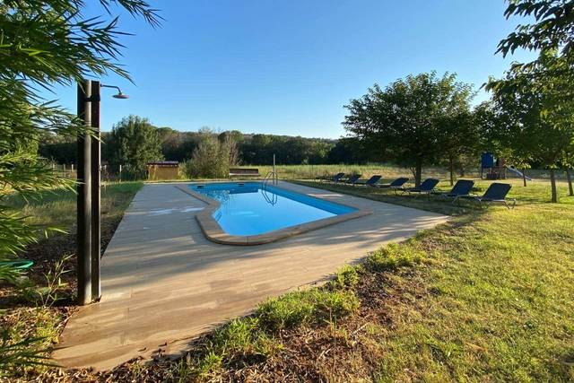 Piscina vallada