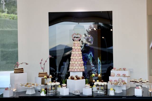 Pastry studio by Alirio Guillén