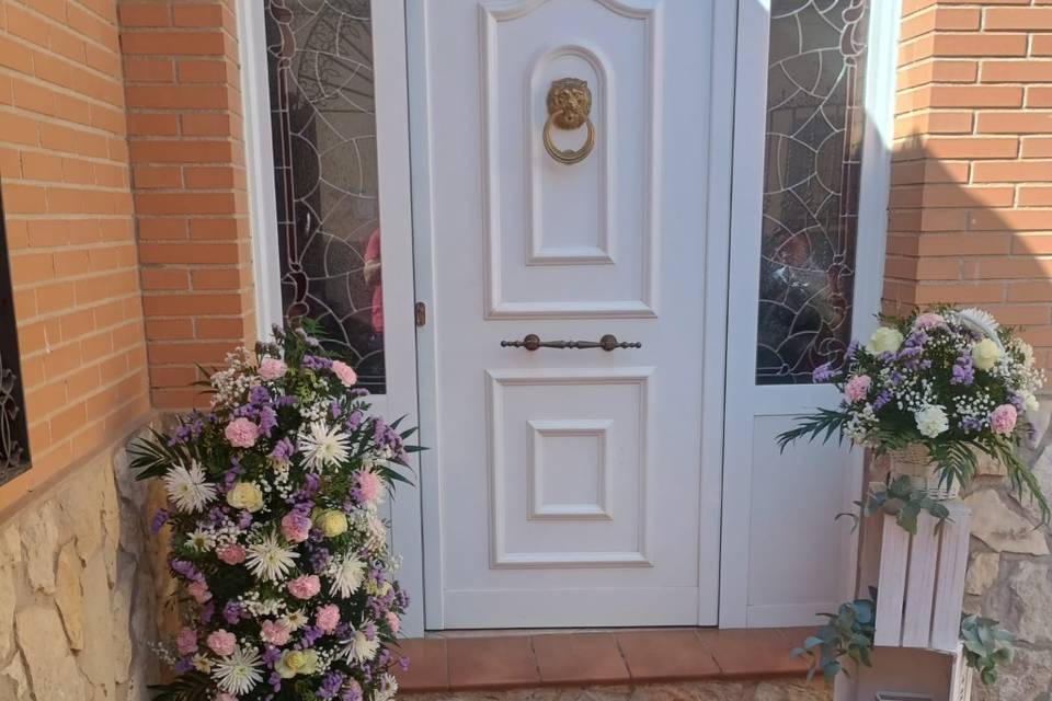 Entrada en tonos pastel
