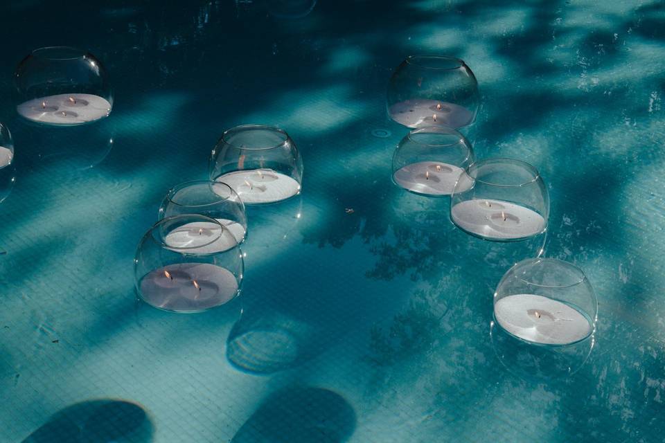 Alquiler de velas flotantes