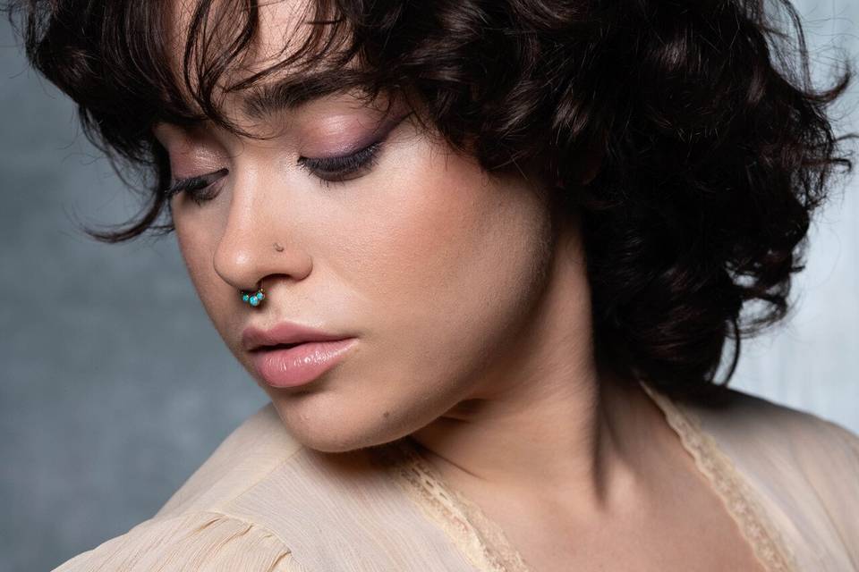Daihu Makeup