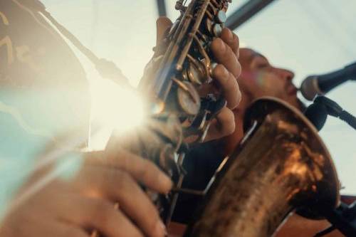 Saxofonista en boda