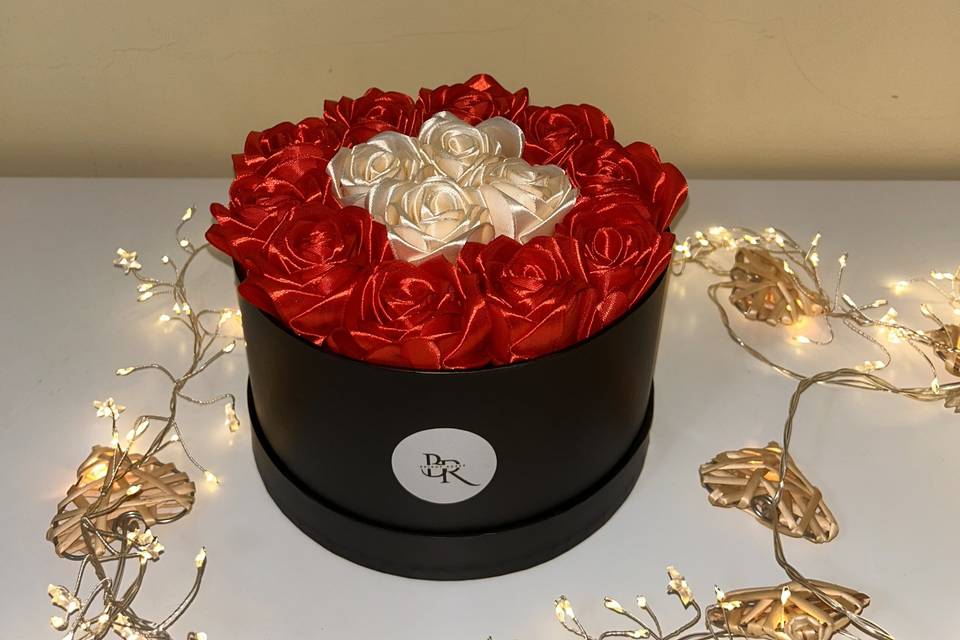 Brightroses box blanca y roja