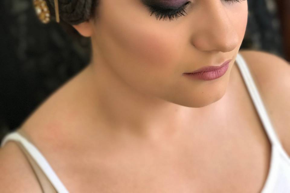 Tania Aparicio Makeup