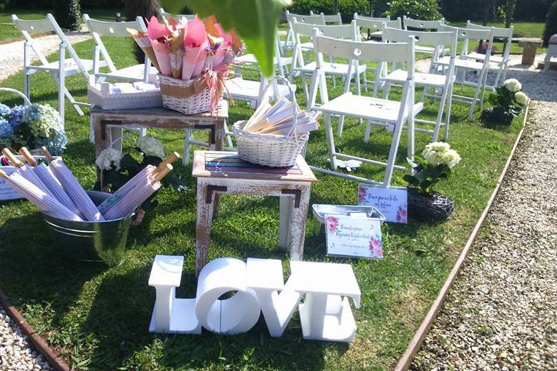 Detalles florales para la ceremonia