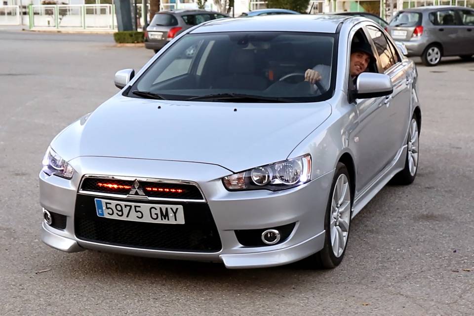 Caracterización coche de novio