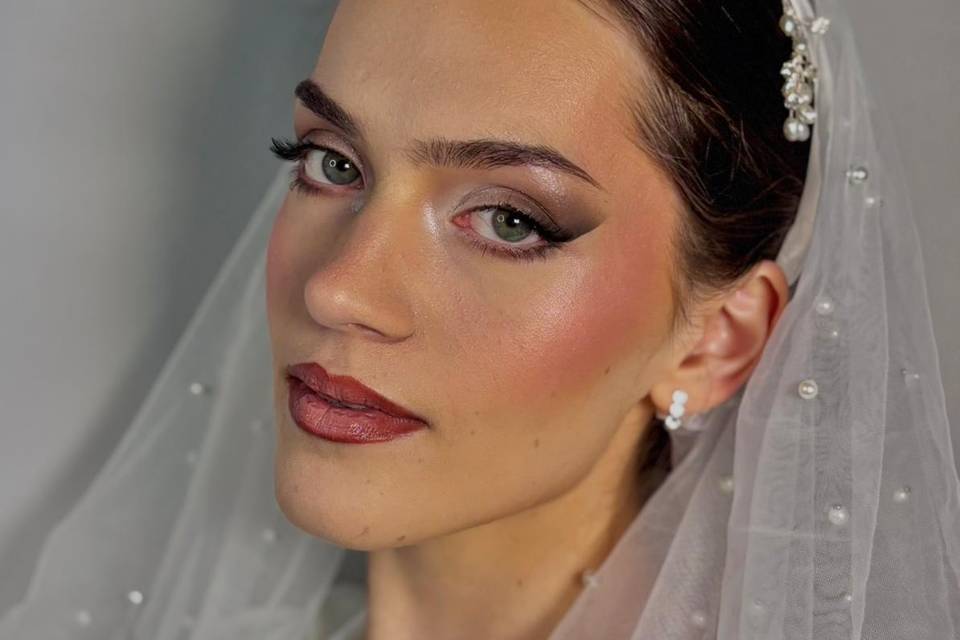 Maquillaje de novia intenso