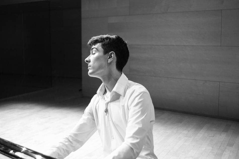 Jannai pianista y compositor