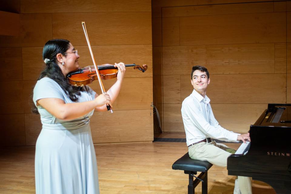 2 instrumentos 1 vocación
