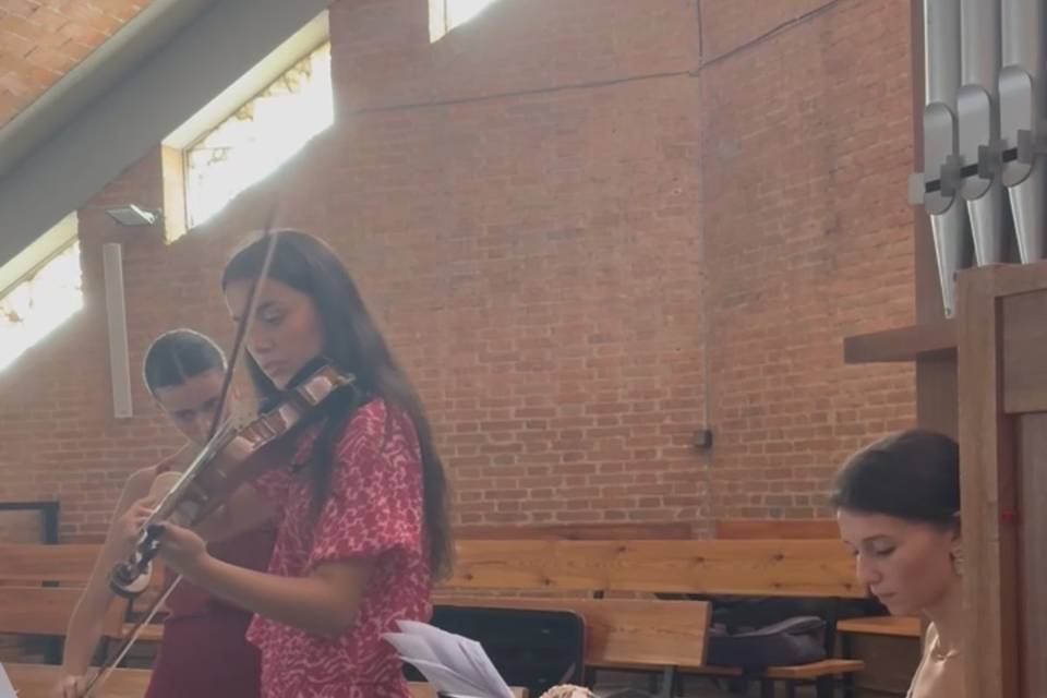 Instrumental piano + 2 violine