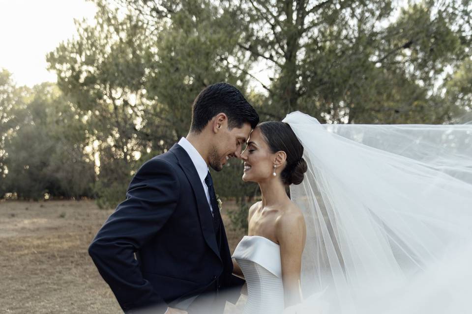 Laura &  Abel
