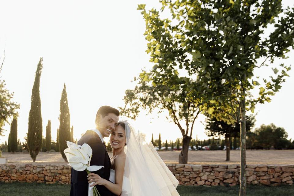 Laura &  Abel