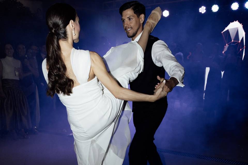 Laura &  Abel