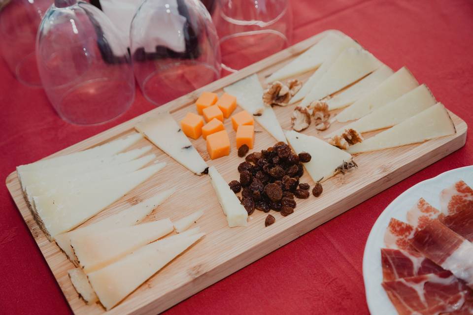 Tabla_variedad_quesos_frutos_secos