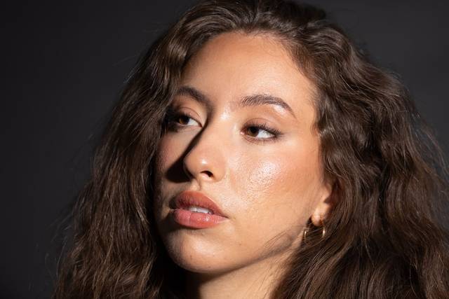 Maquillaje natural luminoso