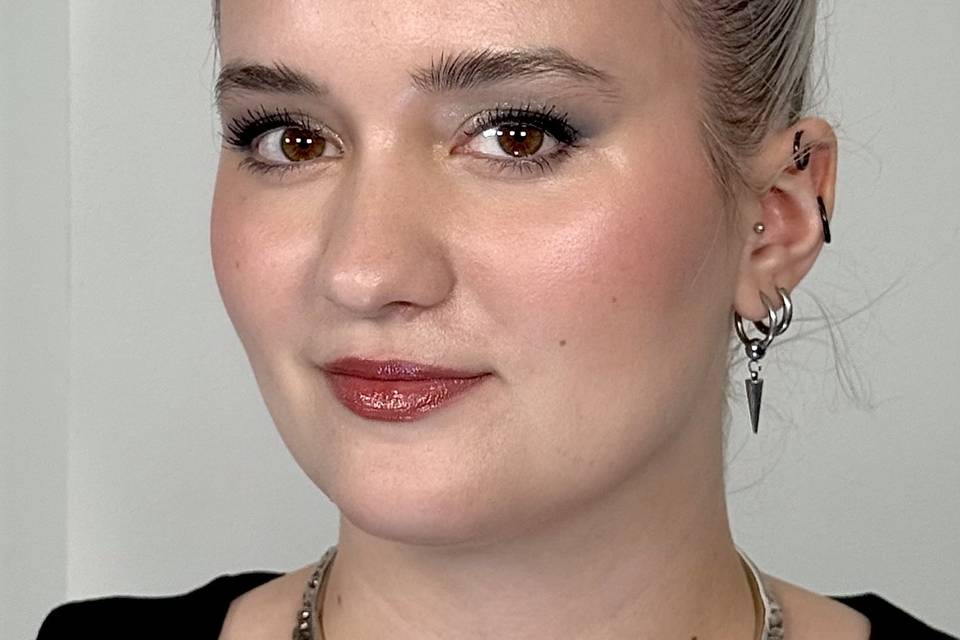 Maquillaje piel fría