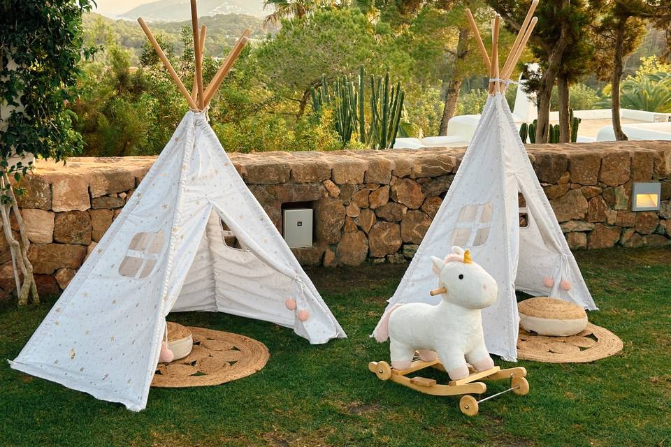 Tipis