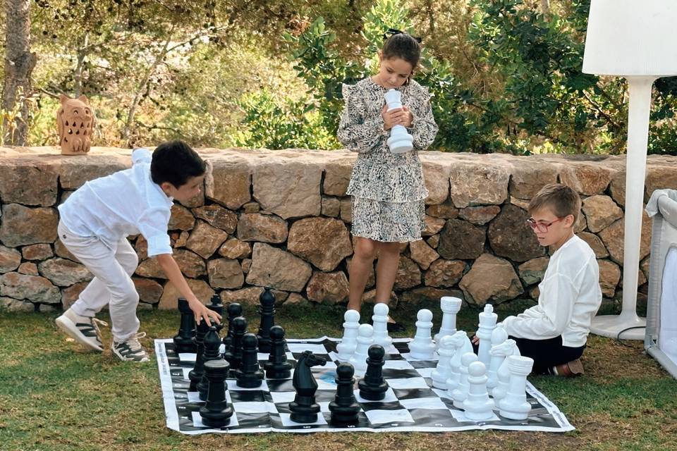 Juegos gigantes