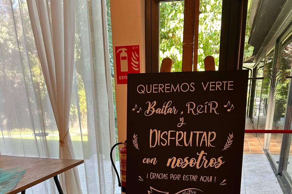 Carteles personalizados