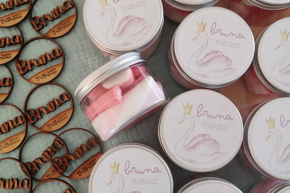 Marca sitios y bote chuches