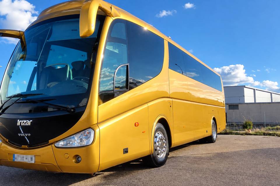 IRIZAR PB VOLVO