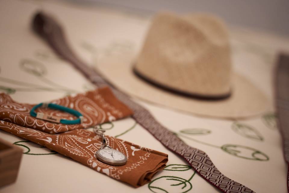DETALLES