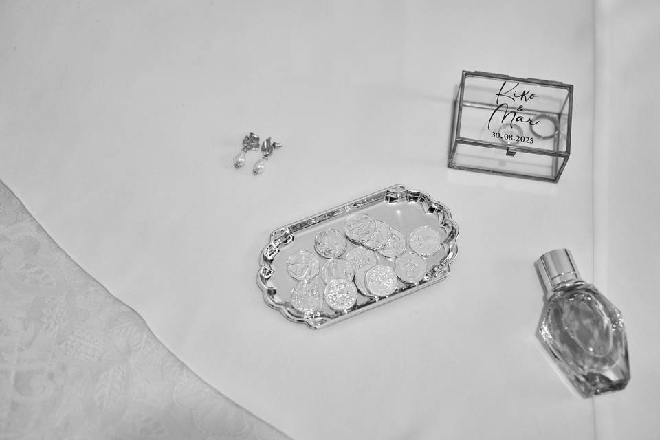 DETALLES