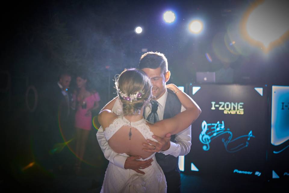 BAILE