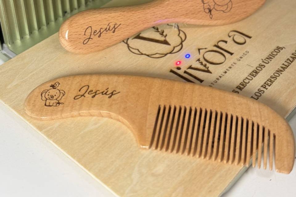 Peine + cepillo personalizado