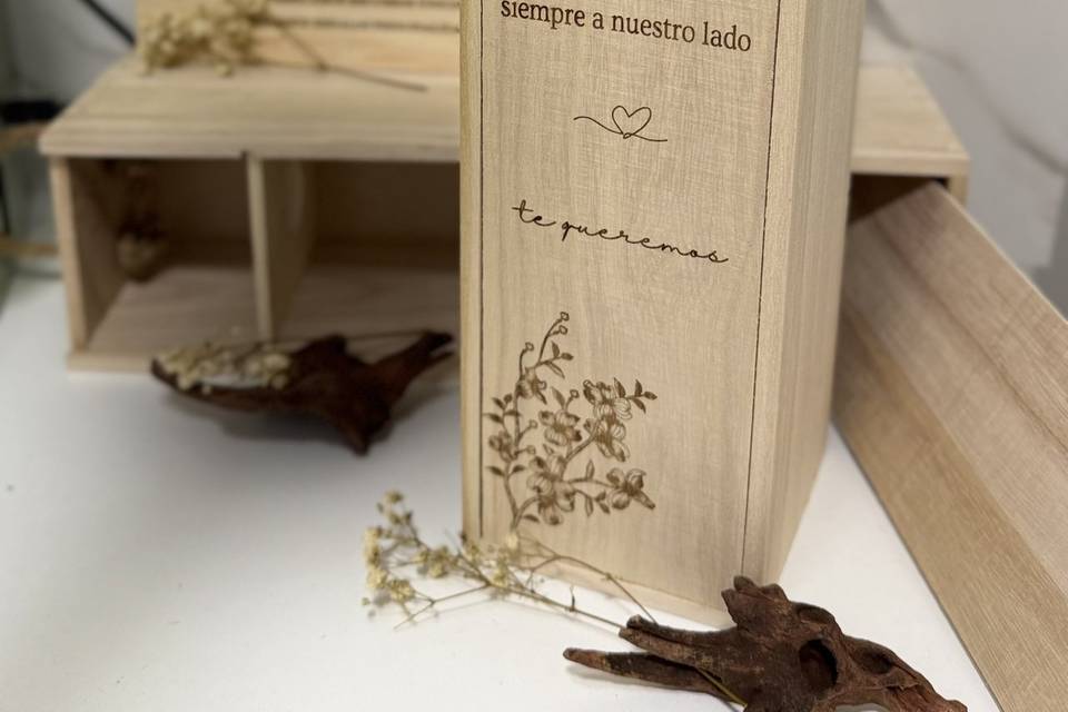 Caja de vino regalo testigo