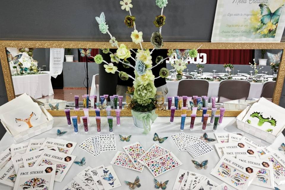 Glitter bar