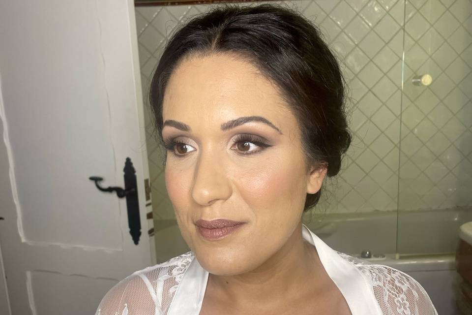 Ana Makeup