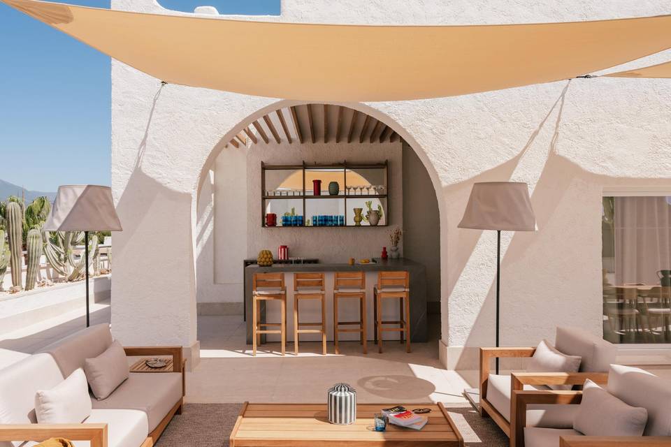 Barra Penthouse 601