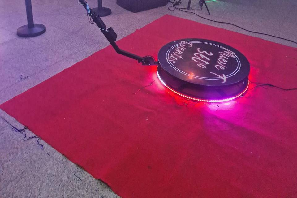 Barra libre con plataforma 360