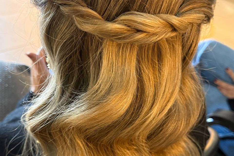 Cozy Hair Salon