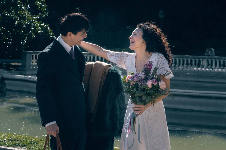 Retrato de pareja exterior.
