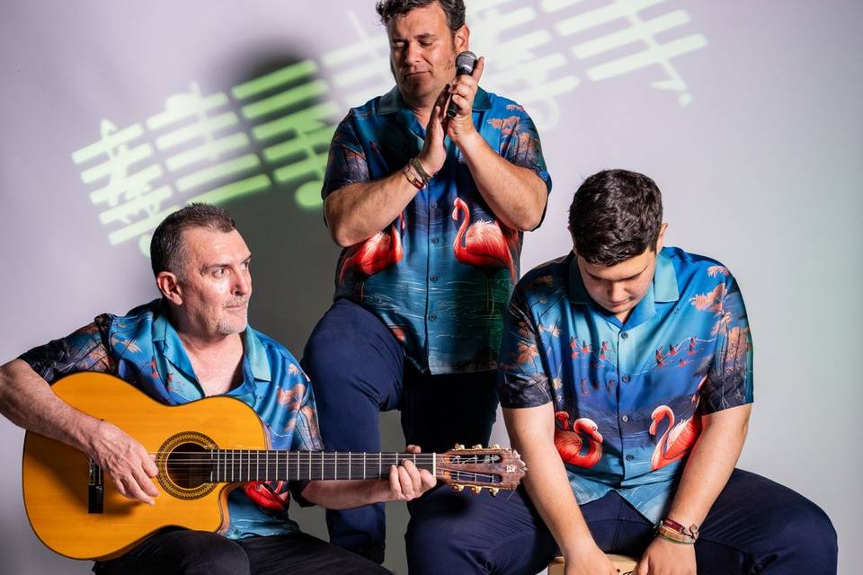 posado trio