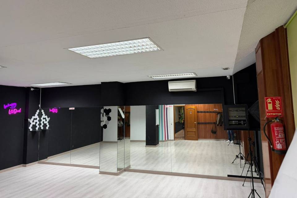 Salón de practicas de baile