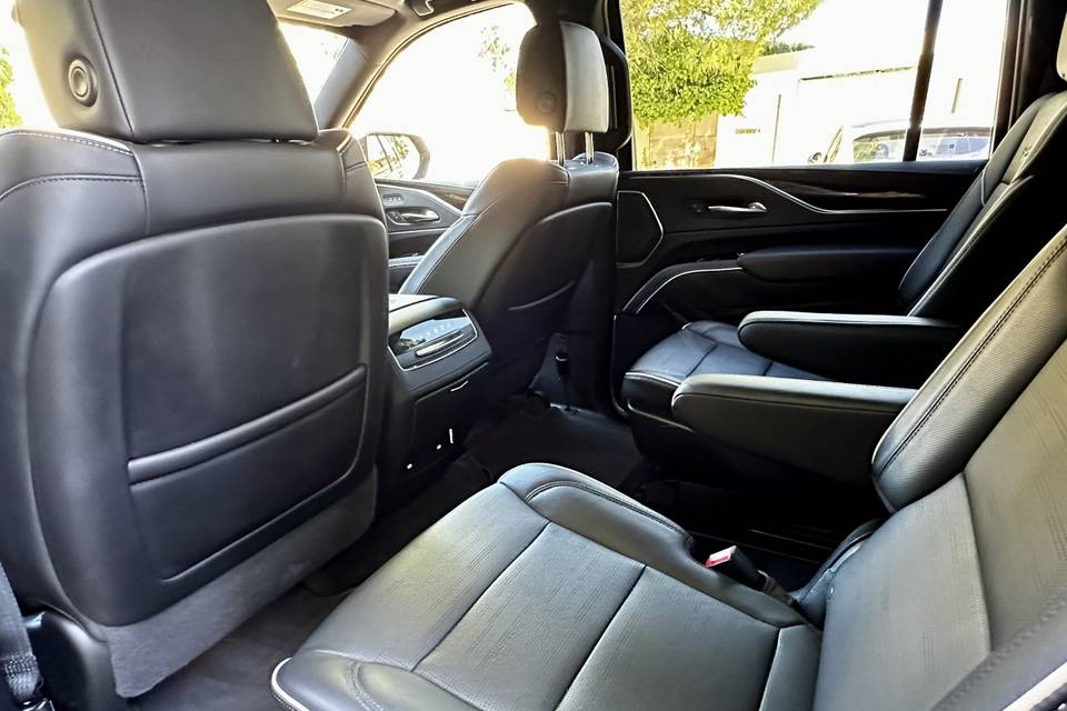 Cadillac escalade esv