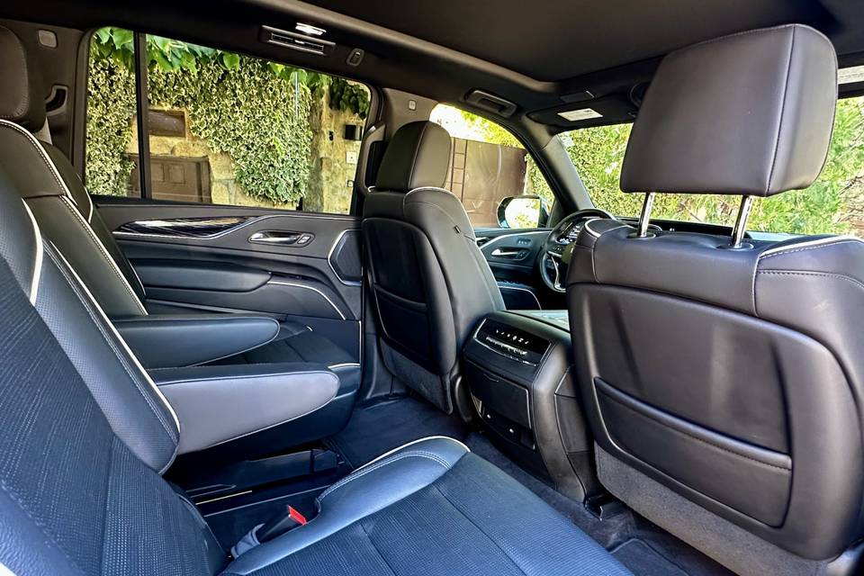 Cadillac escalade esv