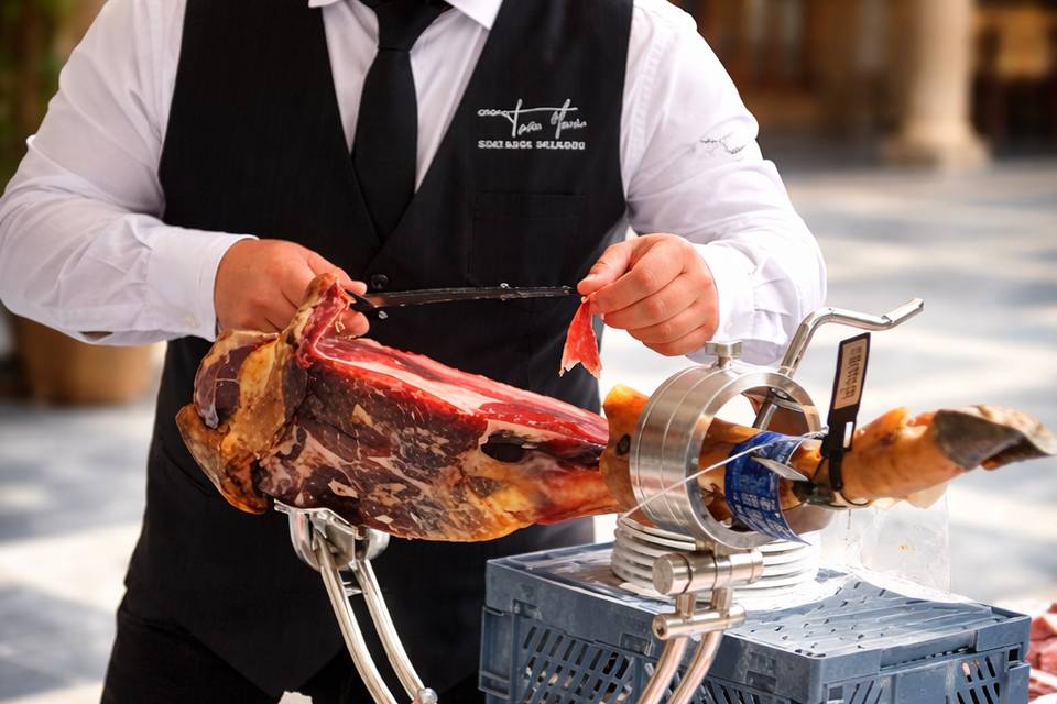 Toño Morán - cortador de jamón