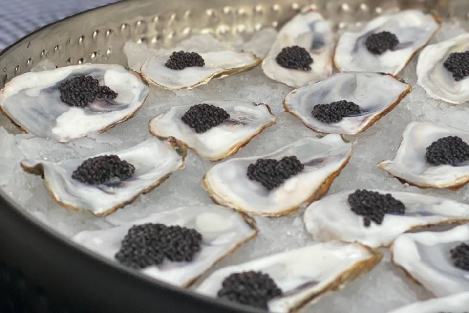 Catering caviar