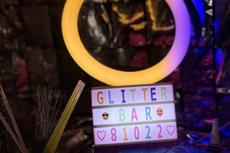 Glitter bar