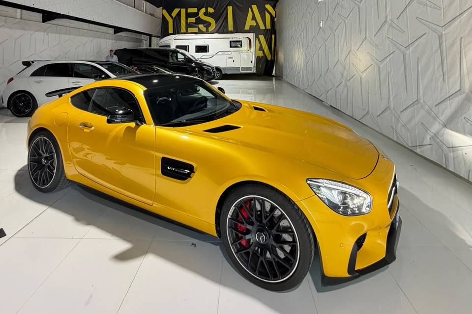 Mercedes GTS Amg